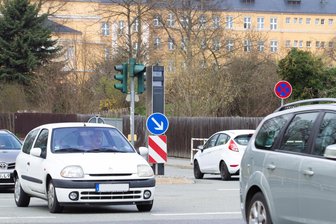 Warum Plauen neue Blitzer anschaffen will - Der Rotlichtblitzer an der Kreuzung Chamissostraße/Reißiger Straße löste im vergangenen Jahr knapp 1500 Mal aus und ist damit die ertragsstärkste Anlage dieser Art in Plauen.