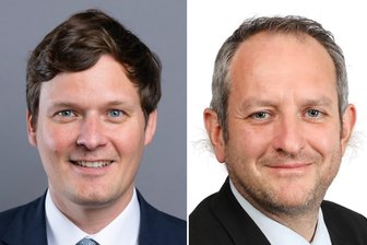 Warum Sachsens Kultusminister Clemens gegen ein Handyverbot an Grundschulen stimmte - Kultusminister Conrad Clemens (CDU) stimmte im Landtag gegen ein einheitliches Handyverbot an Grundschulen, BSW-Bildungspolitiker Lars Wurzler dafür.