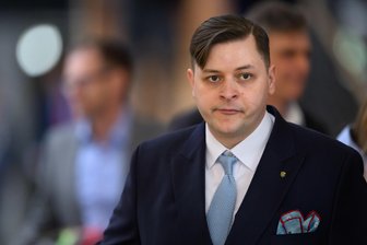 Warum Sachsens Landtag einen AfD-Ausschusschef abberuft - Der 35-jährige AfD-Abgeordnete Alexander Wiesner wurde am Mittwoch vom Sächsischen Landtag als Ausschussvorsitzender abberufen.