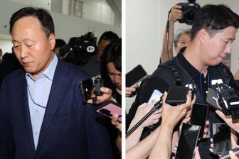 Warum Samsung ein historischer Generalstreik droht - Yeo Myeong Gu (links), Leiter der Abteilung für Gerätelösungen von Samsung Electronics Co., und Choi Seung Ho, Leiter der größten Gewerkschaft von Samsung Electronics, konnten trotz mehrerer Verhandlungsrunden bislang keine Kompromisslösung finden. 