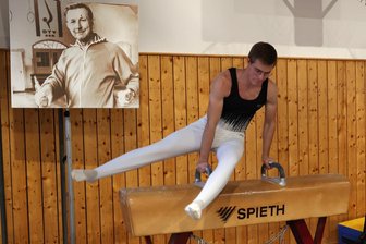 Warum Turner aus dem Erzgebirge mit ihrem Altersturnier neue Wege gehen – und wie die Premiere lief - Benjamin Schubert ging beim 32. Helmut-Scharner-Gedenkturnen für den gastgebenden TV Bernsbach an den Start und wurde Zweiter hinter Vereinskamerad Nils Friedrich (AK 18-29). Zu den Stationen gehörte auch das Pauschenpferd.
