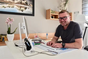 Warum Wittgensdorf jetzt eine neue Hausarztpraxis hat - Sven Nönnig in seinem nagelneuen Sprechzimmer.