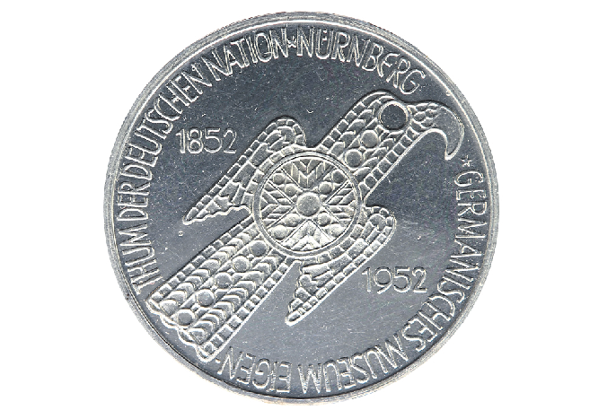Was 5 D-Mark heute wert sein können - Chemnitzer Münzsammler klären auf - Die erste 5-DM-Gedenkmünze "Germanisches Museum" kam 1952 heraus - und verliert seitdem an Wert.
