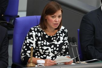 Was Bundestagsvizepräsidentin Yvonne Magwas zum Ampel-Bruch sagt - Yvonne Magwas ist in dieser Legislatur Bundestagsvizepräsidentin.