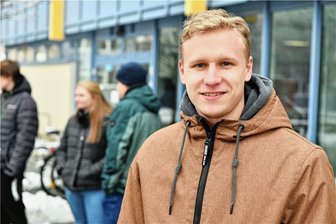 Was der Hackerangriff auf die TU Bergakademie Freiberg für die Studierenden bedeutet - Umfrage an der TU zum Internetausfall nach der Cyberattacke. Im Bild Sten Irmscher. 