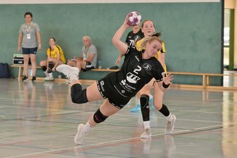 Was die HSG Langenhessen/Crimmitschau und den ZHC Grubenlampe in der Handball-Oberliga vereint - Tina Mühlmann strebt mit den Handballerinnen der HSG Langenhessen/Crimmitschau den zweiten Heimsieg der Saison an.
