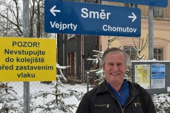 Was ein Eisenbahner in über vier Jahrzehnten zwischen Erzgebirge und Böhmen erlebt hat - Franz Trux war ein Leben lang als Eisenbahner vorwiegend auf der Strecke Weipert-Komotau unterwegs. Zum Pressetermin gab es ein Wiedersehen für ihn - bei Schnee im Juni. 