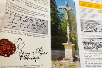 Was einen Gottesacker im Erzgebirge besonders macht: Vom Werk eines Bildhauers - Dem Andachtskreuz auf dem Schneeberger Friedhof, dem Stifter und dem Erbauer widmet sich der „Schneeberger Bote“.