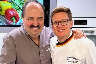 Was es für einen vogtländischen Bäckermeister bei Starkoch Johann Lafer zu feiern gab - Nach dem Brot-Sommelier-Kurs ging es zu Starkoch Johann Lafer.