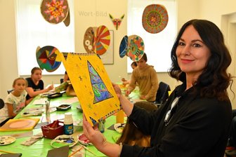 Was Hainichen mit Südafrika verbindet - Frances Duarte gestaltete im Sommer im Gellert-Museum Hainichen auch ein Ferienangebot.