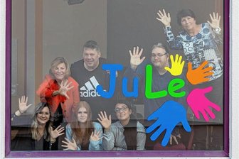 Was in Haselbrunn für mehr als eine Million Euro passieren soll - Das Familienkompetenzzentrum „JuLe“ (Junges Leben) will nicht mehr nur in der Bahnhofsvorstadt, sondern künftig auch in Haselbrunn tätig sein.