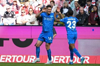 Was kann sich am 33. Bundesliga-Spieltag entscheiden? - Schick lässt Leverkusen auf die Königsklasse hoffen.