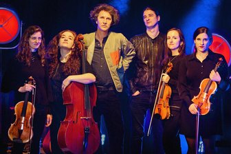 Was machen wir am Wochenende? Ausgehtipps für Westsachsen - Felix Meyer mit Norman Dassler und das Mondëna Quartet musizieren am Freitag im Gasometer.