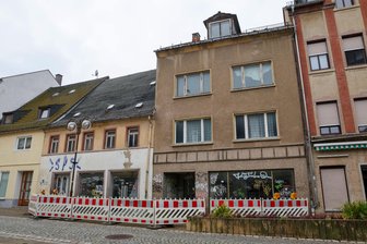 Was mit diesen Häusern in der Glauchauer Fußgängerzone passieren soll - Diese Häuser in der Glauchauer Fußgängerzone werden ab Januar abgerissen.
