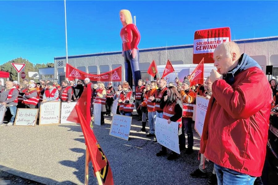 Was passiert, wenn die GKN-Verhandlungen scheitern? - Seit Bekanntgabe der GKN-Werksschließung gab es bereits drei Streiks in Mosel. 