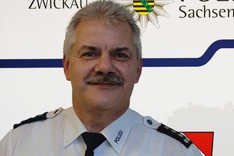 Was Polizisten von Demonstranten zu hören bekommen - Jens Oppel, Erster Polizeihauptkommissar und Leiter des Polizeireviers in Auerbach.
