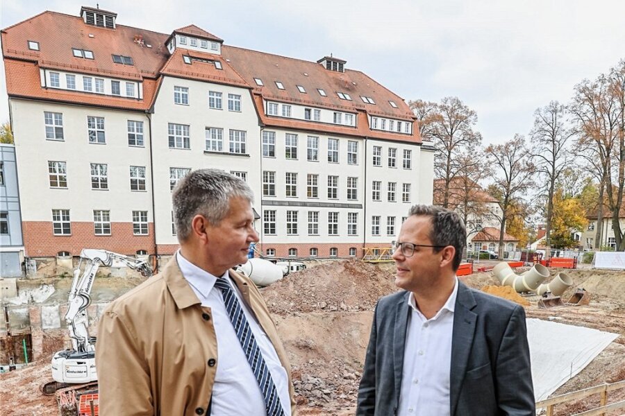 Was sich für Herzpatienten in Chemnitz verbessern wird - Der medizinische und der kaufmännische Geschäftsführer Ralf Steinmeier (links) und Martin Jonas.