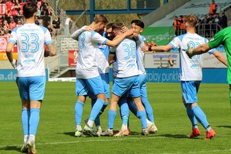 Was verbindet den Chemnitzer FC mit der Champions League? - Der Chemnitzer FC möchte auch in Berlin jubeln. Das Hinspiel gegen die VSG Altglienicke gewannen die Himmelblauen durch einen Seo-Treffer mit 1:0.