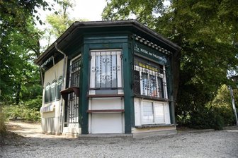Was wird aus beliebtem Kiosk am Theaterplatz von Bad Elster? - Der Kiosk am Theaterplatz in Bad Elster hat geschlossen.
