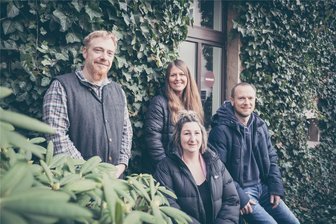 Was wollen die Stollberger eigentlich? Die Wählervereinigung startet eine Befragung - Norman Schirmer (v. l.), Jessica Descher, Stefanie Ebert und Danny Schlötke gehören zu den Kandidaten von Team SO.