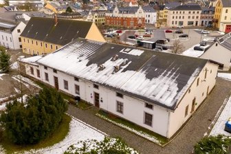 Wasser drückt durch Dach des Theaters Variabel - Das Dach des Jugend- und Kulturzentrums Theater Variabel in Olbernhau wurde mehrfach ausgebessert. 