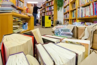 Wasserschaden: Bibliothek bleibt geschlossen - 