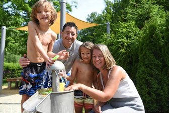 Wasserspielplatz sorgt für Spaß und Erfrischung - 