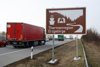 Weg zur Thermenregion Erzgebirge wird besser ausgeschildert - 