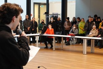 Wegen Regens: Kundgebung im Bürgersaal -