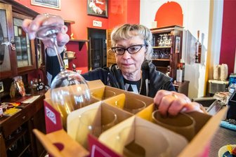 Wegen Sorge um die Zukunft: Villa Stern in Neukirchen musste schließen - Cornelia Di Leo war viele Jahre die Betreiberin des Restaurants Villa Stern in Neukirchen. Seit Jahresbeginn hat das Lokal aber geschlossen.