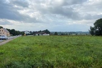 Weichen für kleines Wohngebiet sind gestellt - Das Areal des künftigen Wohnbaugebietes an der B 180.