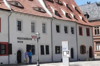 Weihnachtsschau „Wie im Märchen“ in Zwickauer Priesterhäusern länger zu sehen - Die Weihnachtsschau in den Priesterhäusern wird länger gezeigt.