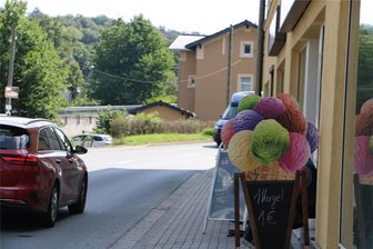 Weischlitz will die Gebühren für Aufsteller im öffentlichen Raum und fürs Plakatieren neu regeln - Auch kleine Geschäfte haben oft einen Aufsteller vor der Tür.