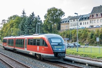 Weit weg mit dem Neun-Euro-Ticket: 18 Reiseziele in und um Deutschland - Bahnhof der Bergstadt - und Pockau-Lengefeld 