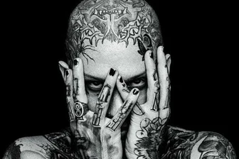 Weitblicke über den Tellerrand: 10(+) Bands, die man auf dem WGT sehen muss! - Der Kaliforniere Gvllow ist eine der Top-Überraschungen des Treffens.