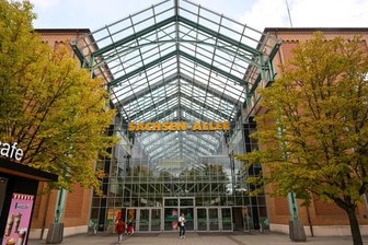 Weitere Chemnitzer Buslinie hält an der Sachsen-Allee - Unter den Chemnitzer Einkaufszentren ist die Sachsen-Allee eines der größten. Künftig halten dort noch mehr Busse der CVAG als bislang.