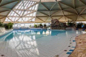 Weitere Lockerungen: Freizeitbad Greifensteine will am Montag wieder öffnen - Das Freizeitbad Greifensteine will am Montag wieder öffnen. Voraussetzung dafür ist, dass die Inzidenz im Erzgebirgskreis stabil unter 50 liegt. Dieser Wert wird seit Dienstag unterschritten.