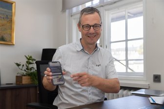Weitere Stadt im Erzgebirge führt App für Einwohner ein - Die Stadt Geyer, im Bild Bürgermeister Dirk Trommer, will künftig Informationen für Einwohner auch über eine App bereit stellen.