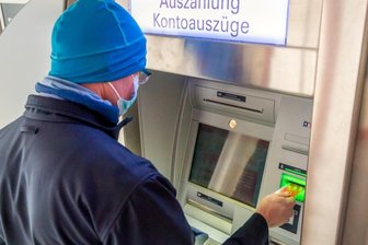 Weiteres Wohngebiet in Chemnitz ohne Geldautomat - Ein Geldautomat in der Nähe ist mittlerweile auch in großen Wohngebieten keine Selbstverständlichkeit mehr. Vor allem Menschen, die nicht sonderlich mobil sind, stellt das mitunter vor Probleme. 