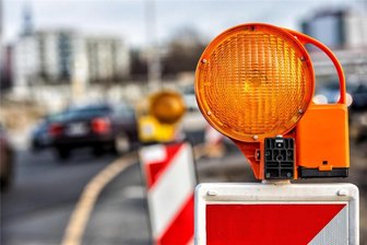 Welche Straßen im Erzgebirge diese Woche gesperrt sind - Auf vielen Straßen müssen die Kraftfahrer im Landkreis wieder mit Behinderungen und Vollsperrungen rechnen.
