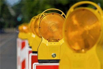 Welche Straßen im Erzgebirge diese Woche gesperrt sind - Auf vielen Verkehrswegen im Erzgebirgskreis müssen Autofahrer mit Behinderungen und Vollsperrungen rechnen. 