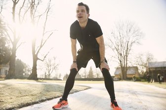 Welche Supplements helfen der Gesundheit wirklich, Bas Kast? - Geht bis an seine Grenzen: Wissenschaftsjournalist Bas Kast.