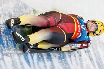 Weltmeisterin will ersten Weltcupsieg - Jessica Degenhardt und Unterfrau Cheyenne Rosenthal in Oberhof auf dem Weg zum WM-Gold.