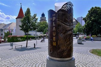 Wendezentrum-Bewerbung als Duo: Plauen und Leipzig buhlen um Millionen - Ein Wendedenkmal hat Plauen bereits. Nun steht eine gemeinsame Bewerbung mit Leipzig um das Einheitszentrum an.