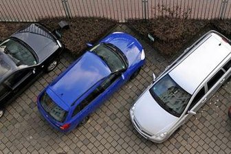 Wenig Hoffnung für Pendler auf mehr Parkplätze an Autobahnen -