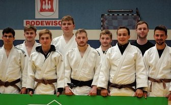 Weniger Einzelsiege kosten Platz 2 - Aufgrund der geringeren Einzelsiege reichte es für die Verbandsliga-Judoka aus Rodewisch nur zu Platz 4, trotz Punktegleichheit.