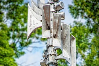 Wenn 400 Sirenen heulen: Kein Grund zur Panik - Sirenen des modernen Standards wie diese können auch Sprachansagen versenden.