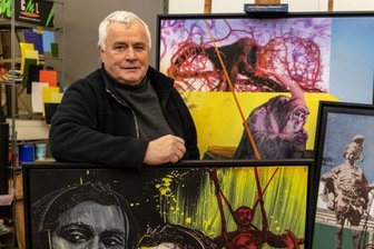 Wenn aus dem Rückblick Kunst wird - Detlef Lieffertz in seinem Atelier im Seelitzer Ortsteil Beedeln. 