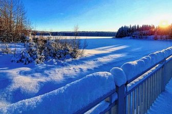 Wenn bei Carlsfeld die Sonne im Schnee versinkt - 