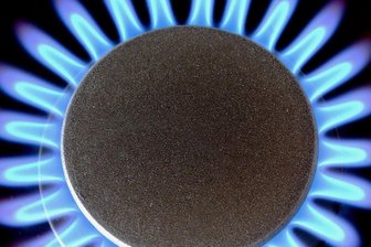 Die Erdgaspreise sind in den vergangenen Monaten regelrecht explodiert, zum Jahreswechsel haben viele Unternehmen saftige Erhöhungen beschlossen.